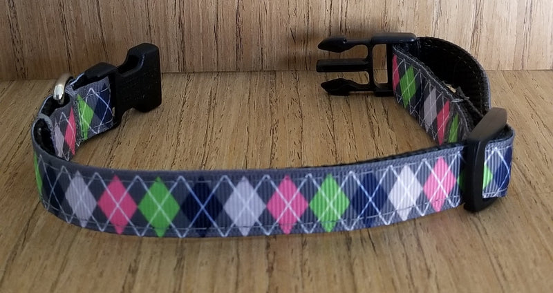 Collar/ Large/ Medium/ Pink & Green & Blue & Grey Argyle